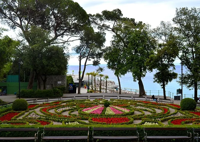 Oasis Apartments Opatija